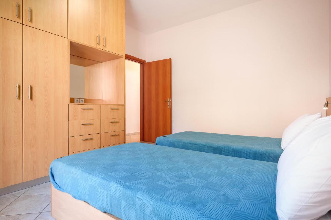 Niko'S Central Skala Apartments Luaran gambar